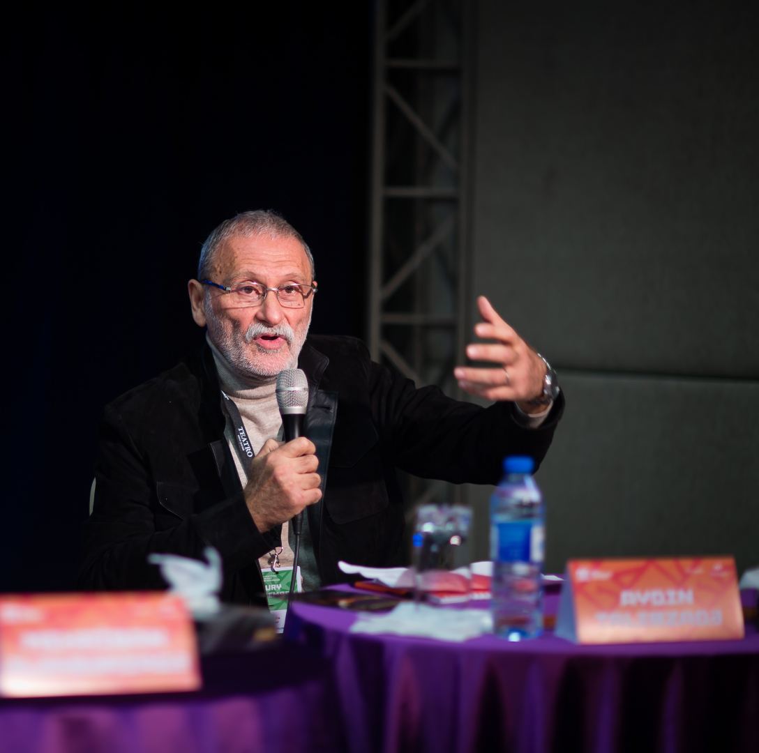 II “4.4 Qısa Tamaşalar Festivalı” davam edir (FOTO)