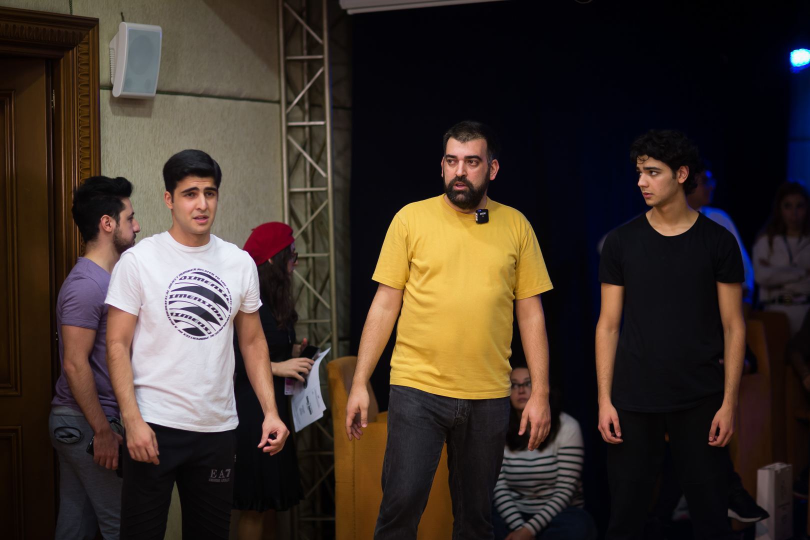 II “4.4 Qısa Tamaşalar Festivalı” davam edir (FOTO)