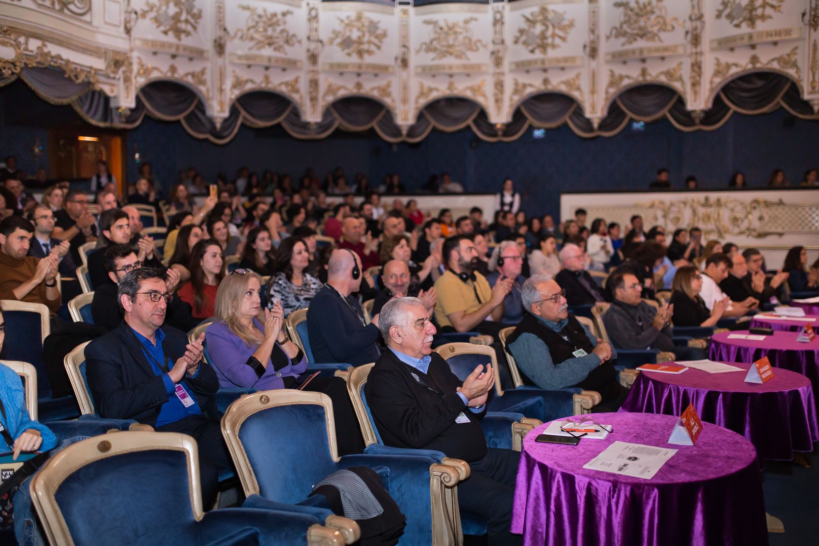 II “4.4 Qısa Tamaşalar Festivalı” davam edir (FOTO)