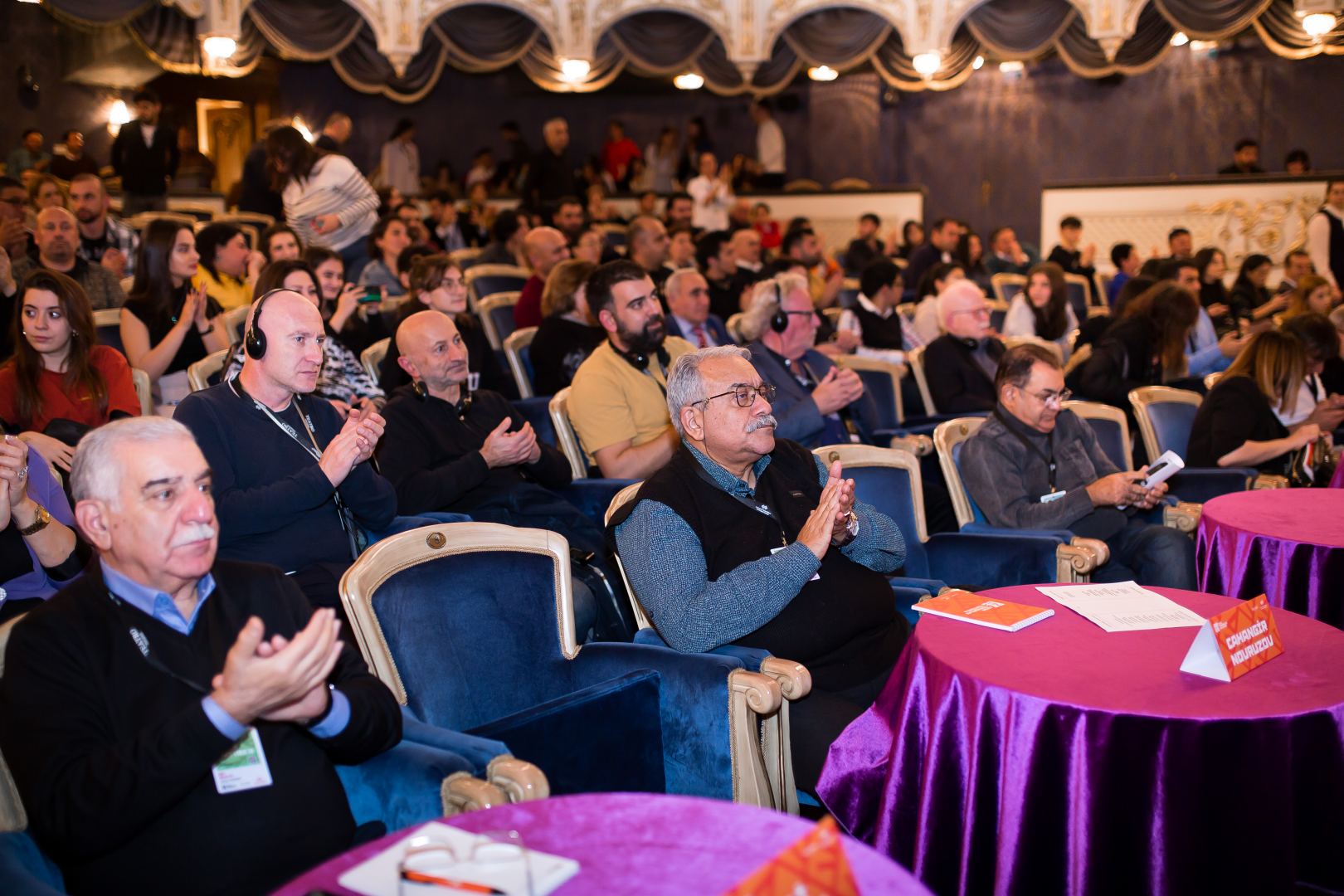 II “4.4 Qısa Tamaşalar Festivalı” davam edir (FOTO)