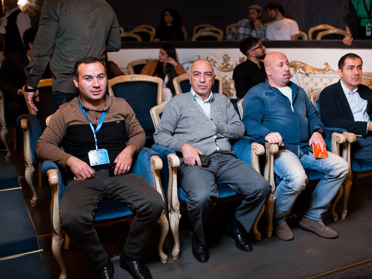 II “4.4 Qısa Tamaşalar Festivalı” davam edir: 3-cü günün xronikası (FOTO)