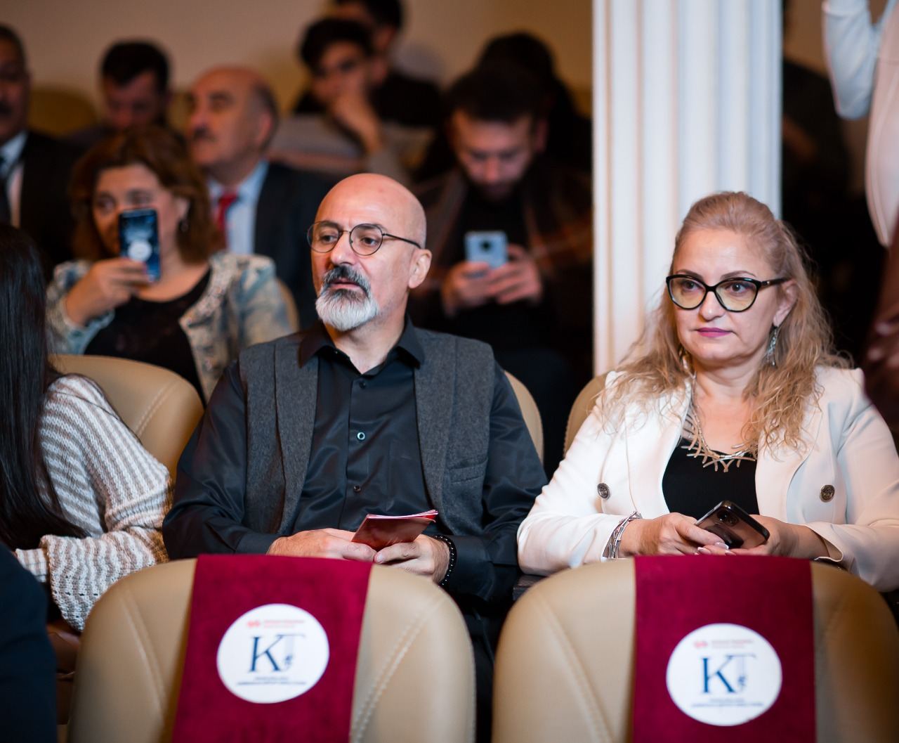 “4.4 Qısa Tamaşalar Festivalı” davam edir (FOTO)