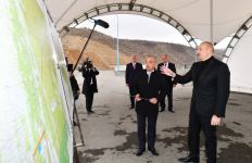 Prezident İlham Əliyev “Şəki-Oğuz” Aqroparkının torpaq sahəsinin suvarma suyu ilə təmin edən qurğularını işə salıb (FOTO/VİDEO) (YENİLƏNİB)