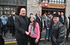Prezident İlham Əliyev və Birinci xanım Mehriban Əliyeva “Yuxarı Baş” Milli Tarix-Memarlıq Qoruğu ərazisində aparılan təmir-bərpa işləri ilə tanış olublar (FOTO/VİDEO) (YENİLƏNİB)