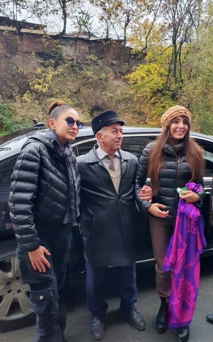Prezident İlham Əliyev və Birinci xanım Mehriban Əliyeva “Yuxarı Baş” Milli Tarix-Memarlıq Qoruğu ərazisində aparılan təmir-bərpa işləri ilə tanış olublar (FOTO/VİDEO) (YENİLƏNİB)