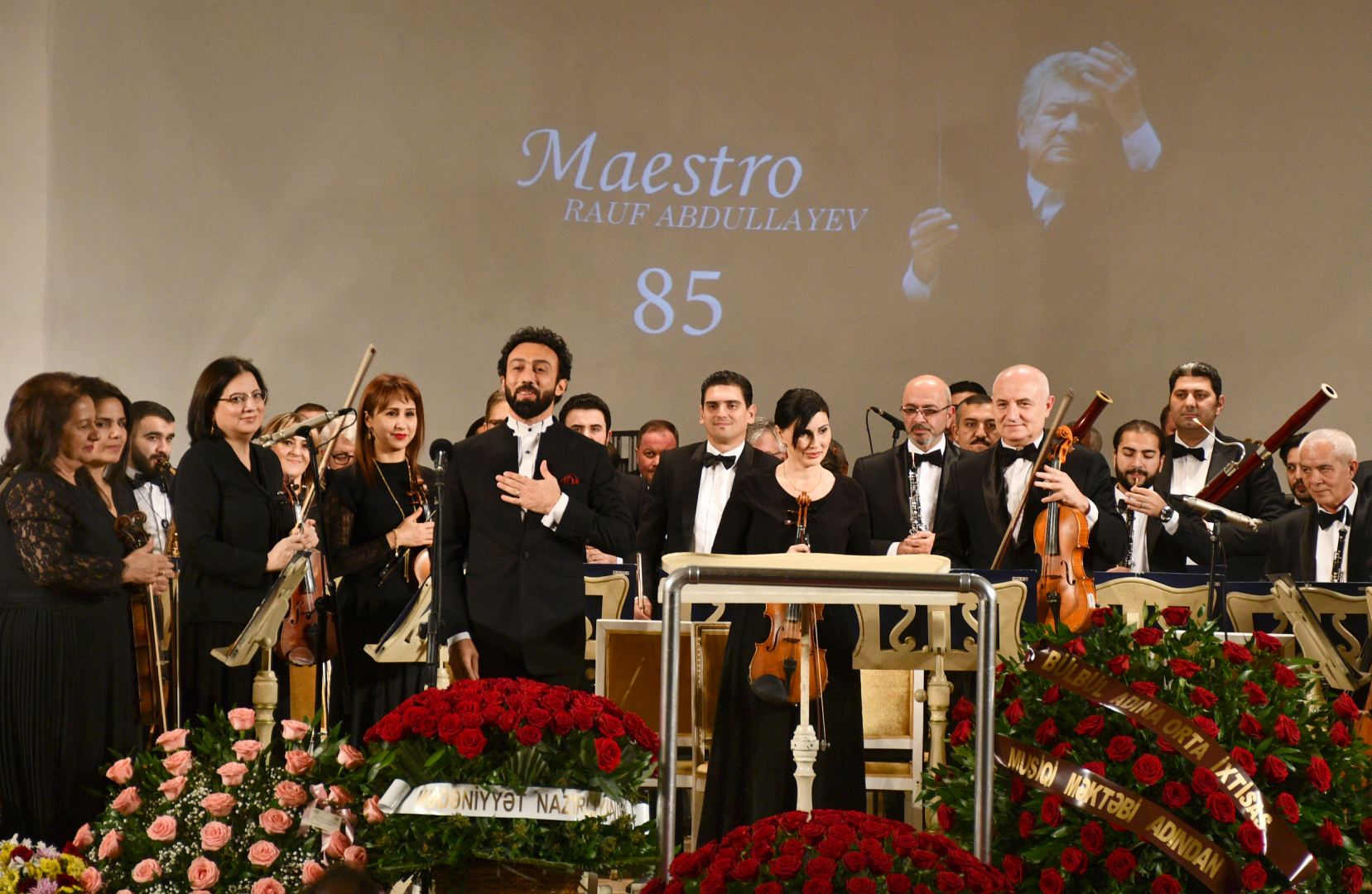 Maestro Rauf Abdullayevin 85 illiyinə həsr olunmuş yubiley gecəsi keçirilib (FOTO)