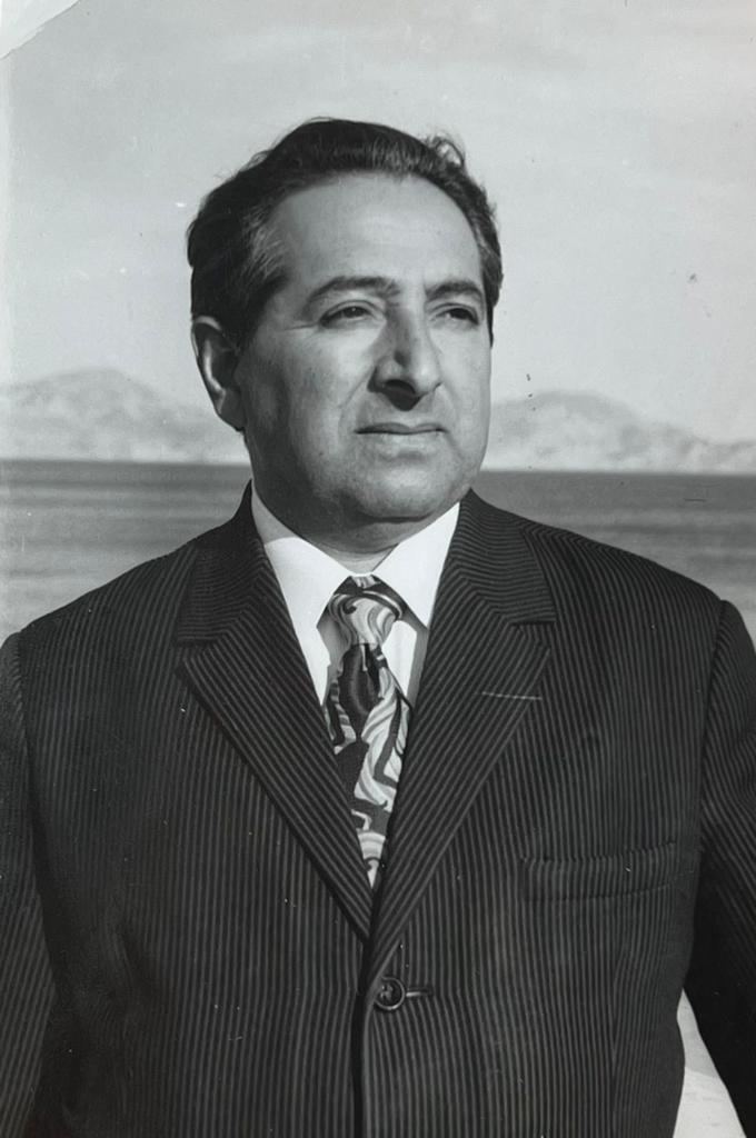 Cəmil Əlibəyovun bu gün 95-ci doğum günüdür (FOTO)