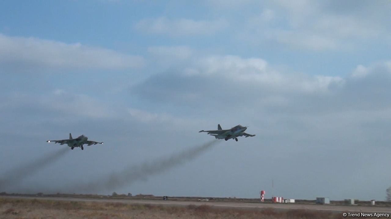 Azərbaycan və Türkiyə hərbçilərinin birgə təlimindən özəl görüntülər (FOTO/VİDEO)