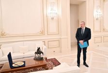 Prezident İlham Əliyev Rusiya Federasiyasının Dağıstan Respublikasının rəhbərini qəbul edib  (FOTO) (YENİLƏNİB)