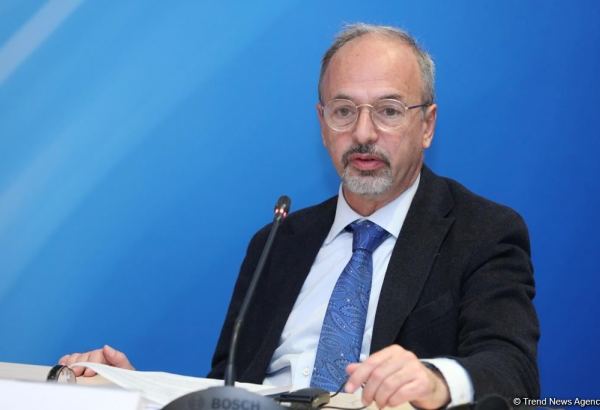 Məcburi köçkünlərin hüquqlarının pozulması müharibə cinayətidir - BMT Ali komissarı