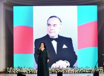 Ulu Öndərin xatirəsi filarmoniyada anılıb (FOTO)