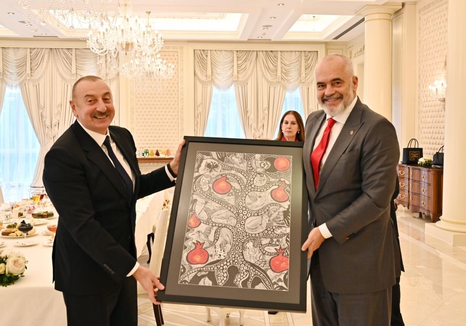 Prezident İlham Əliyevin Albaniyanın Baş naziri Edi Rama ilə təkbətək görüşü olub (FOTO/VİDEO) (YENİLƏNİB-2)