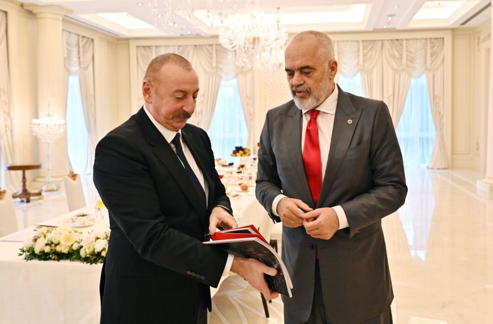Prezident İlham Əliyevin Albaniyanın Baş naziri Edi Rama ilə təkbətək görüşü olub (FOTO/VİDEO) (YENİLƏNİB-2)