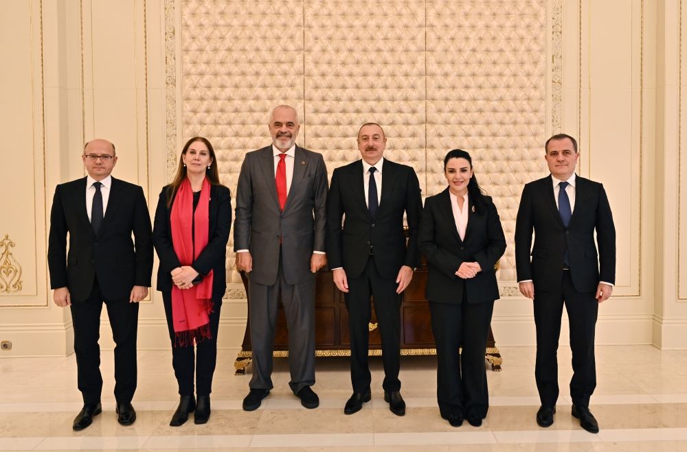 Prezident İlham Əliyevin Albaniyanın Baş naziri Edi Rama ilə təkbətək görüşü olub (FOTO/VİDEO) (YENİLƏNİB-2)