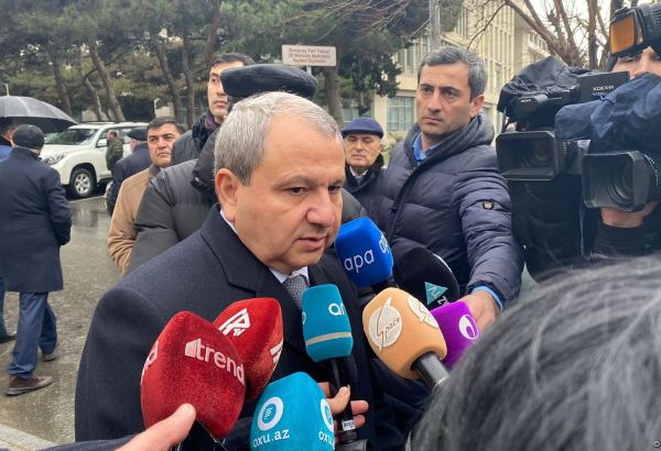 BDU tələbələrinin yataqxana problemini həll etmək üçün müzakirələr gedir -  Elçin Babayev