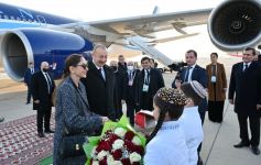 Prezident İlham Əliyev və Birinci xanım Mehriban Əliyeva Türkmənistana səfərə gəlib (FOTO/VİDEO)