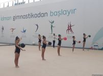 Bakıda Ağdaş və Abşeron gimnastlarının təlim-məşq toplanışı keçirilir (FOTO)
