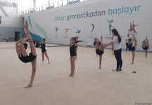 Bakıda Ağdaş və Abşeron gimnastlarının təlim-məşq toplanışı keçirilir (FOTO)