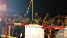 Aksiya iştirakçıları və sülhməramlılar dünya çempionatının oyununu birlikdə izləyir (FOTO/VİDEO)