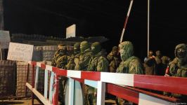 Aksiya iştirakçıları və sülhməramlılar dünya çempionatının oyununu birlikdə izləyir (FOTO/VİDEO)