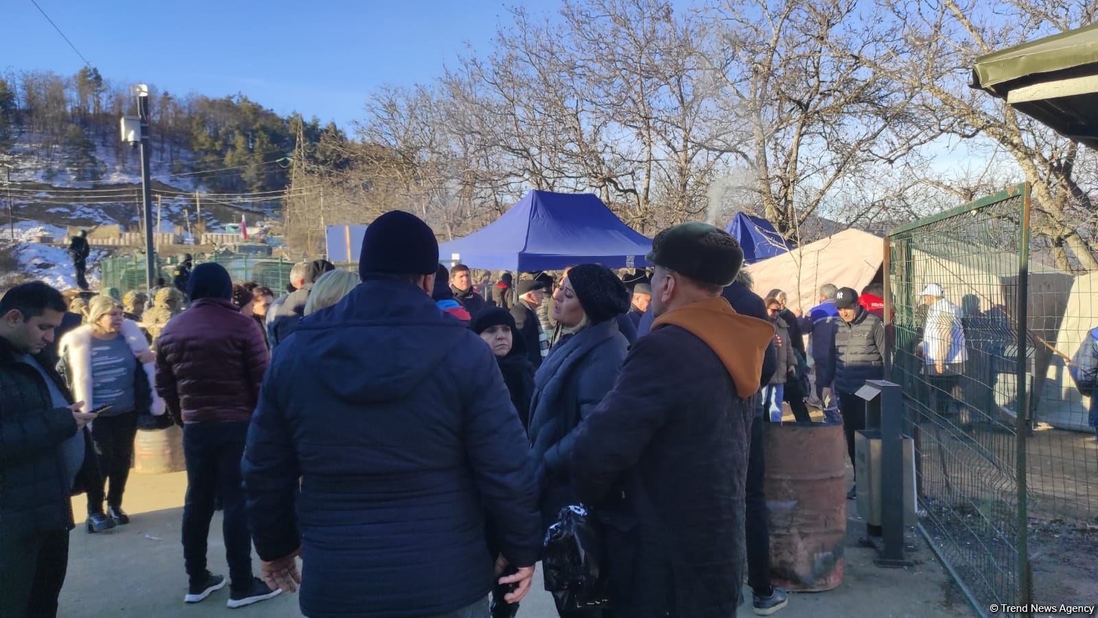 Laçın yolunda aksiyaya qoşulan azərbaycanlıların sayı getdikcə artır (FOTO)