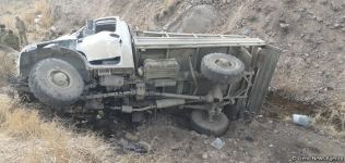 Kəlbəcərdə minaya düşən texnikaların görüntüləri (FOTO/VİDEO)