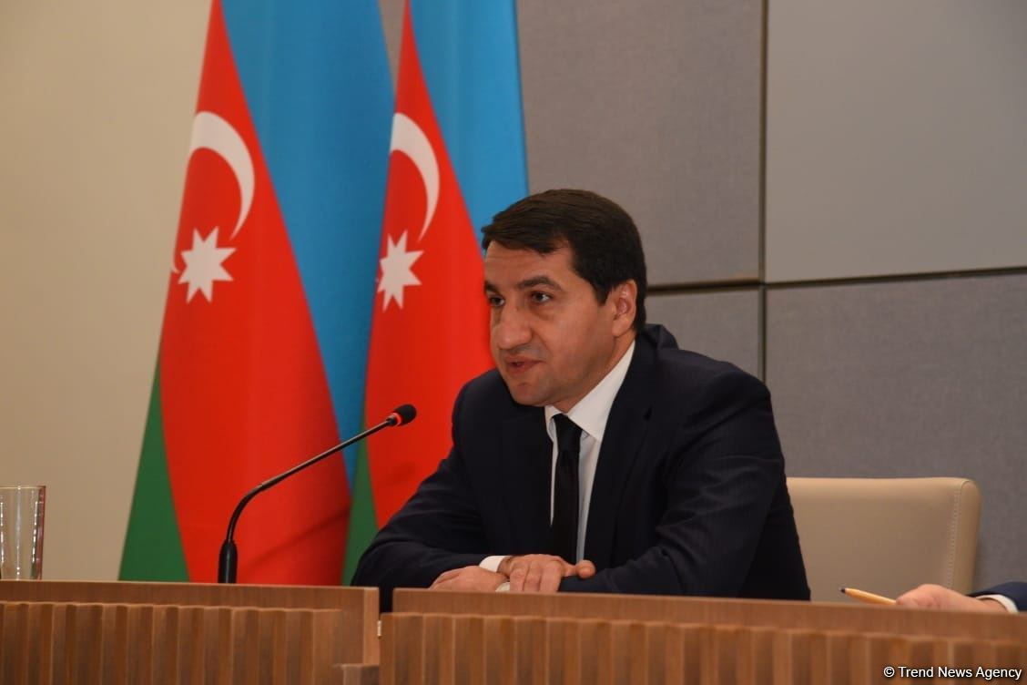 Ermənistanın siyasi-hərbi rəhbərliyində olan şəxslərə revanşizm xülyalarından tamamilə əl çəkməyi tövsiyə edirik - Hikmət Hacıyev