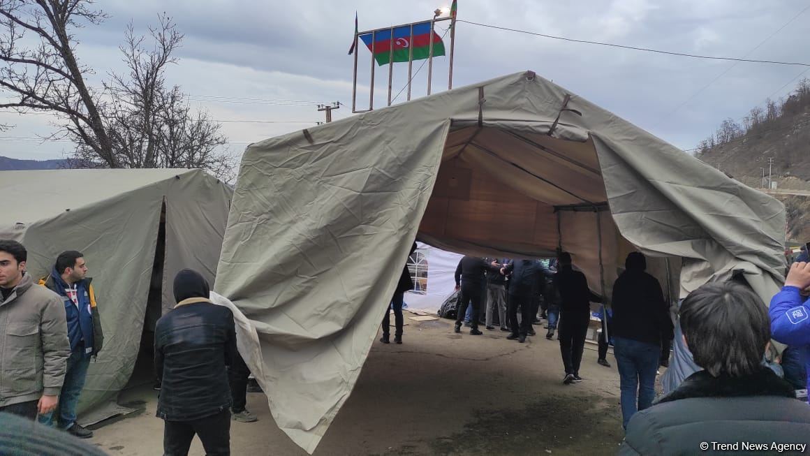 Ermənilərin daha bir yalanı ifşa olundu: Çadırlar əslində niyə aparılır? (FOTO)