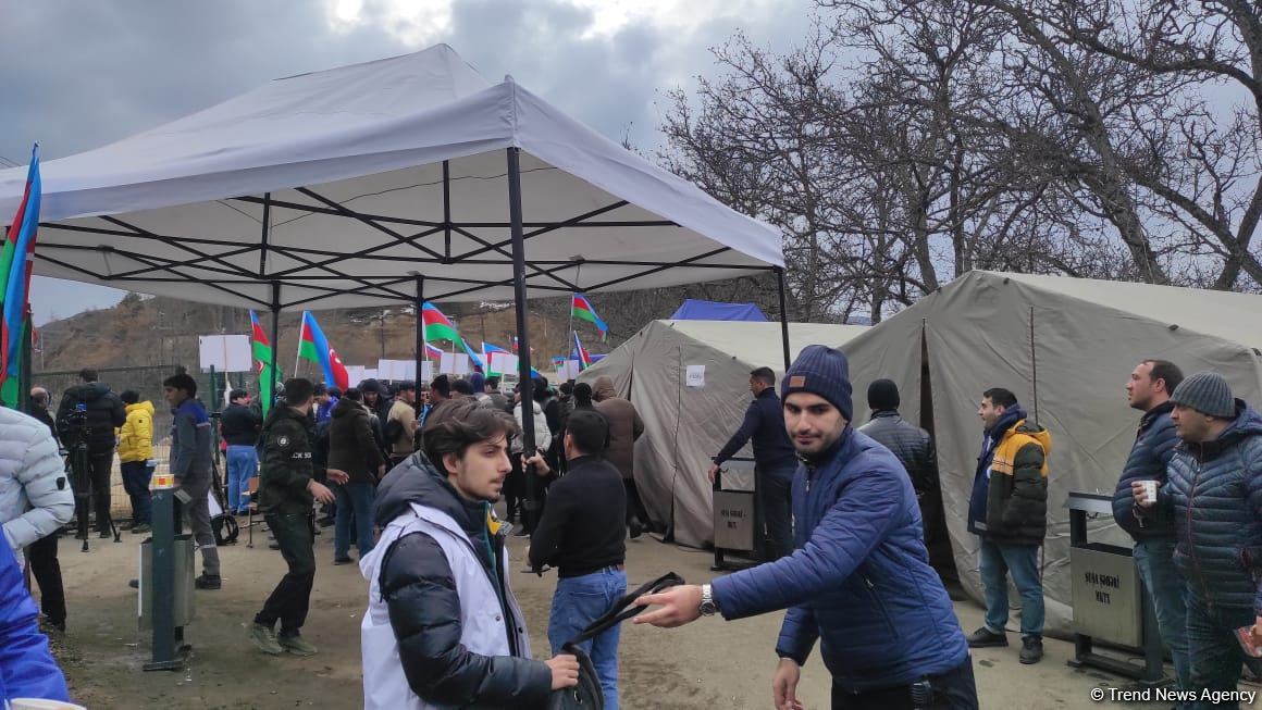 Ermənilərin daha bir yalanı ifşa olundu: Çadırlar əslində niyə aparılır? (FOTO)