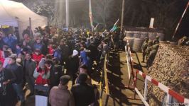 Aksiya iştirakçıları və sülhməramlılar dünya çempionatının oyununu birlikdə izləyib (FOTO/VİDEO)