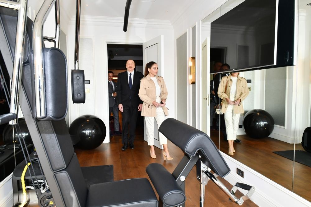 Prezident İlham Əliyev və Birinci xanım Mehriban Əliyeva “The Ritz-Carlton Baku” otelinin açılışında iştirak ediblər (YENİLƏNİB) (FOTO/VİDEO)