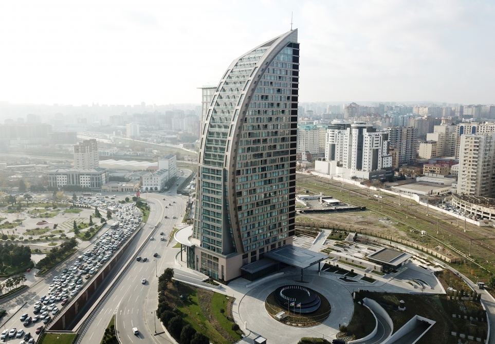 Prezident İlham Əliyev və Birinci xanım Mehriban Əliyeva “The Ritz-Carlton Baku” otelinin açılışında iştirak ediblər (YENİLƏNİB) (FOTO/VİDEO)