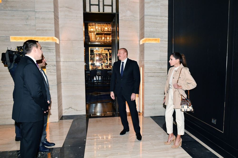 Prezident İlham Əliyev və Birinci xanım Mehriban Əliyeva “The Ritz-Carlton Baku” otelinin açılışında iştirak ediblər (YENİLƏNİB) (FOTO/VİDEO)