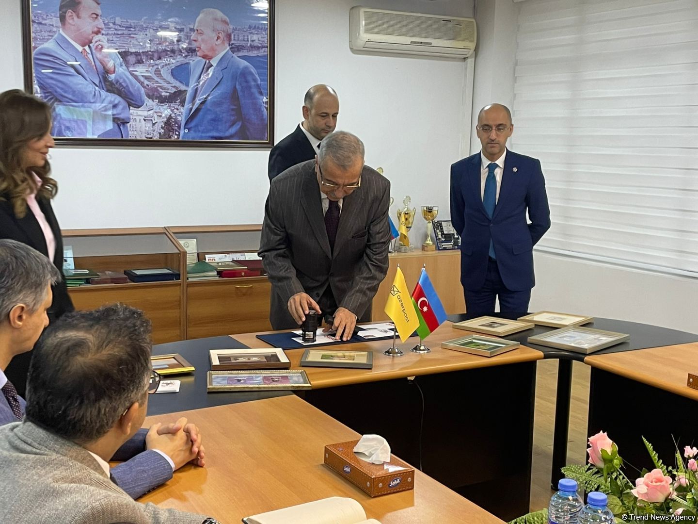 "Azərpoçt" "Şuşa ili"nə həsr olunmuş markalar kolleksiyası buraxır (FOTO)