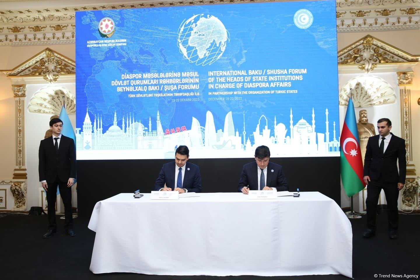 Beynəlxalq Bakı-Şuşa Forumu işə başlayıb (FOTO)