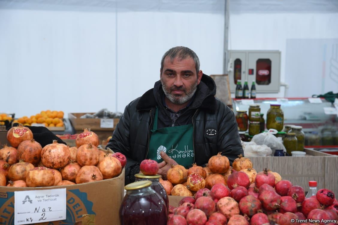 Yeni il yarmarkalarında qiymətlər necə dəyişir? (FOTO)