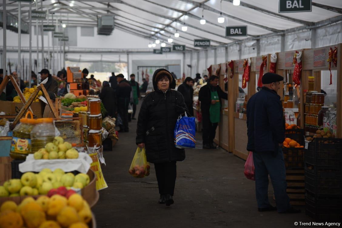 Yeni il yarmarkalarında qiymətlər necə dəyişir? (FOTO)