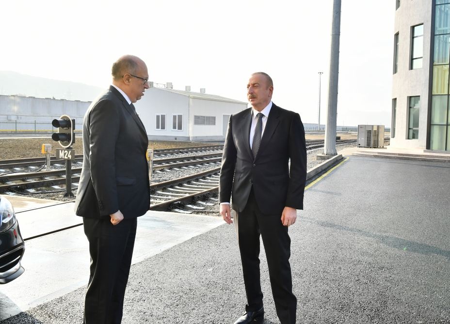 Prezident İlham Əliyev Bakı Metropoliteninin “Xocəsən” elektrik deposunun və stansiyasının açılışında iştirak edib (FOTO) (YENİLƏNİB)