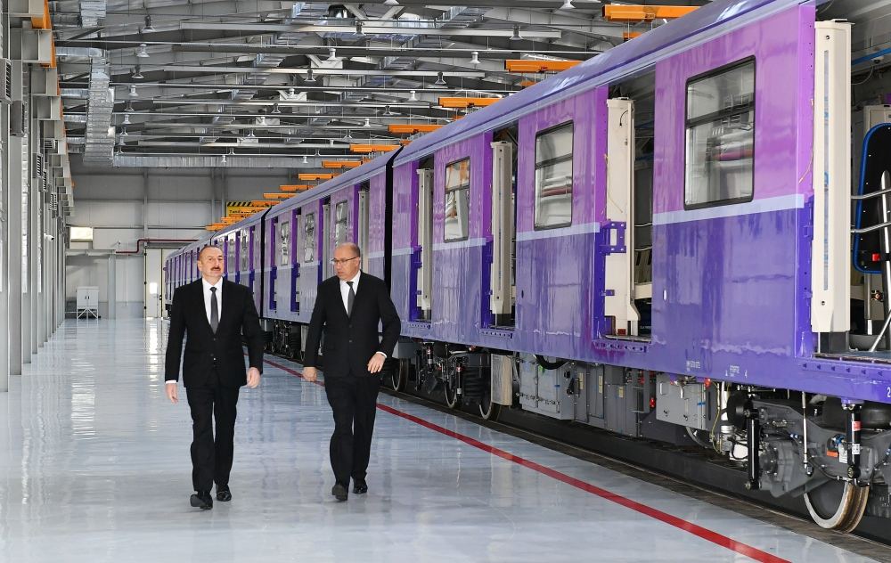 Prezident İlham Əliyev Bakı Metropoliteninin “Xocəsən” elektrik deposunun və stansiyasının açılışında iştirak edib (FOTO) (YENİLƏNİB)