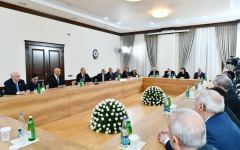 Prezident İlham Əliyev Qərbi Azərbaycan İcmasının inzibati binasında yaradılan şəraitlə tanış olub (FOTO/VİDEO) (YENİLƏNİB)