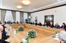 Prezident İlham Əliyev Qərbi Azərbaycan İcmasının inzibati binasında yaradılan şəraitlə tanış olub (FOTO/VİDEO) (YENİLƏNİB)