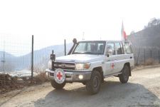 BQXK-nın daha üç avtomobili Laçın yolundan maneəsiz hərəkət edib (FOTO/VİDEO)