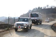 BQXK-nın daha üç avtomobili Laçın yolundan maneəsiz hərəkət edib (FOTO/VİDEO)