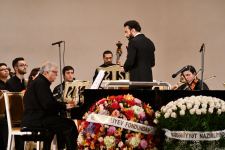 Filarmoniyada Fərhad Bədəlbəyli və Murad Adıgözəlzadənin konserti olub (FOTO/VİDEO)