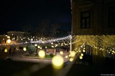 İçərişəhərin küçələrində bayram ab-havası (FOTO)