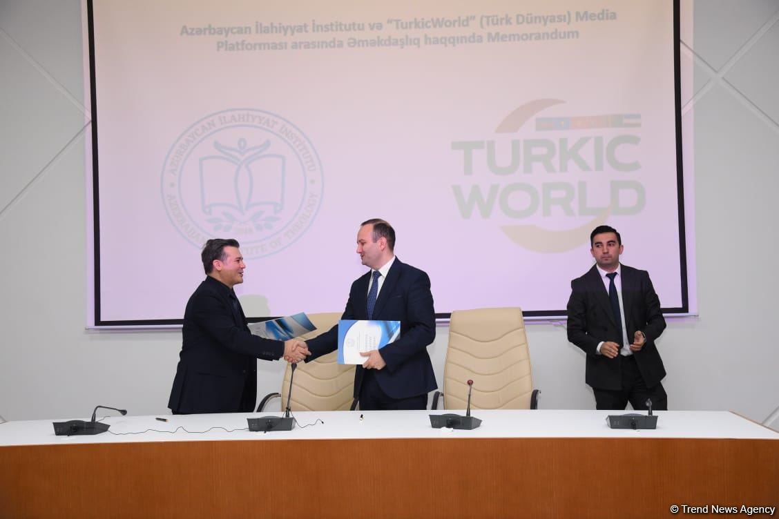 "Türk Dünyası" (Turkic.World) media platforması və Azərbaycan İlahiyyat İnstitutu tərəfdaşlıq memorandumu imzalayıb (FOTO/VİDEO)