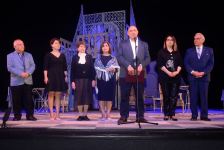 İlk azərbaycanlı qadın teatr rejissorunun yubileyi qeyd edilib (FOTO)