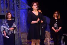 İlk azərbaycanlı qadın teatr rejissorunun yubileyi qeyd edilib (FOTO)