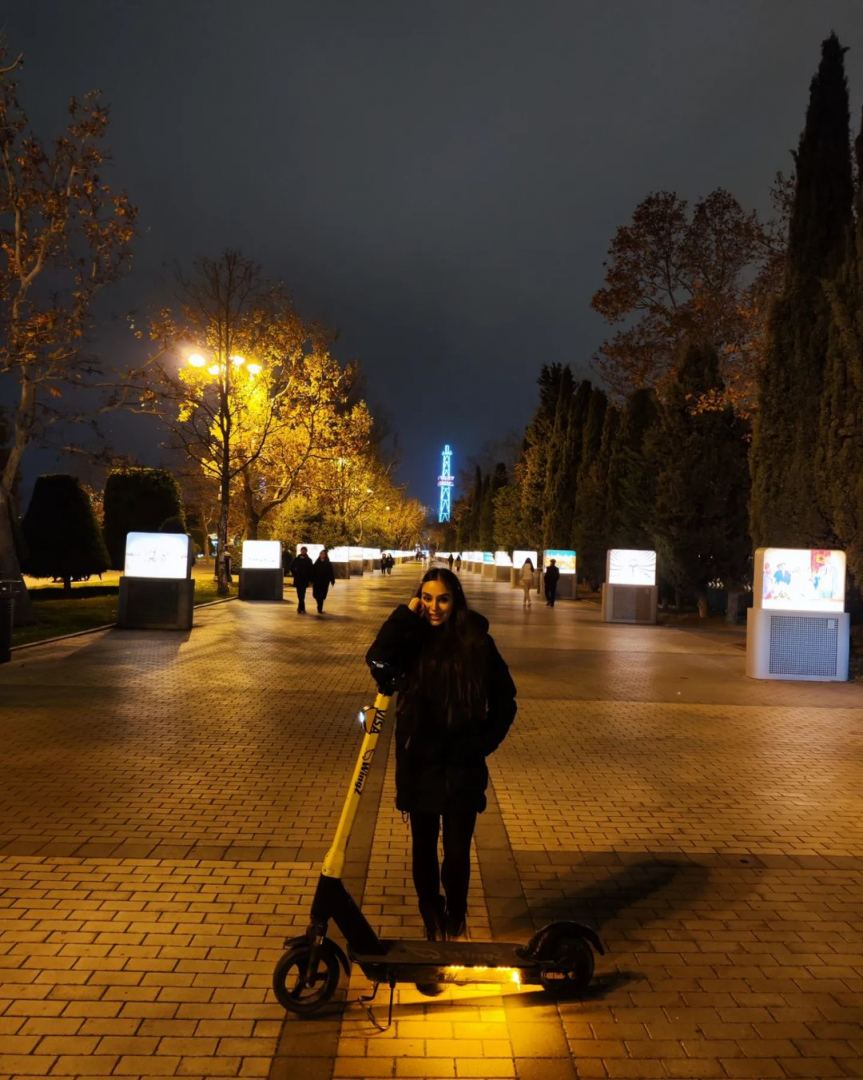 Heydər Əliyev Fondunun vitse-prezidenti Leyla Əliyeva paytaxtda Yeni il hazırlıqları ilə bağlı paylaşım edib (FOTO/VİDEO)