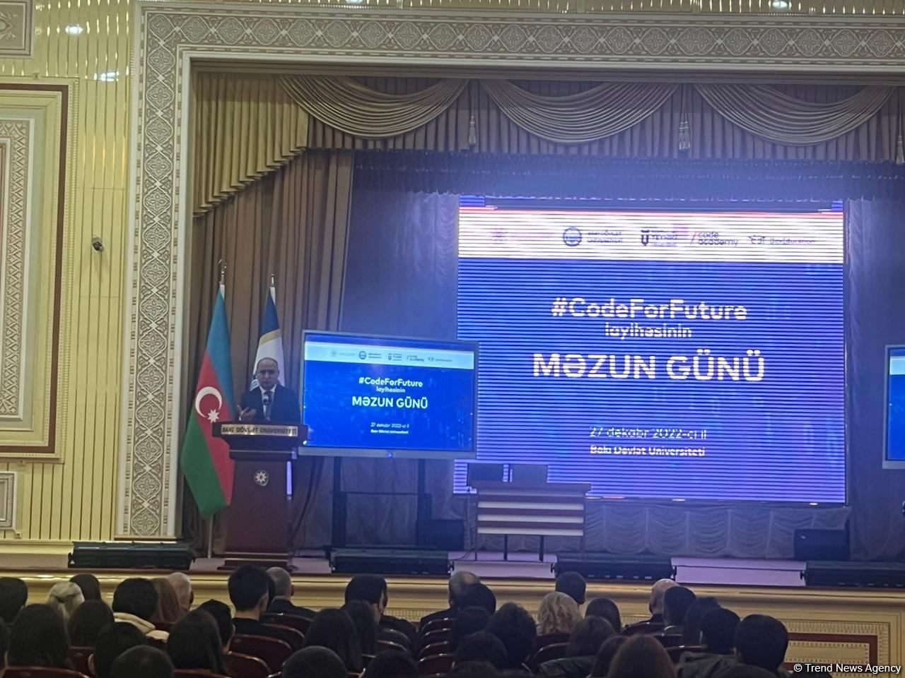Elm və Təhsil naziri “#CodeForFuture” layihəsi barədə danışıb